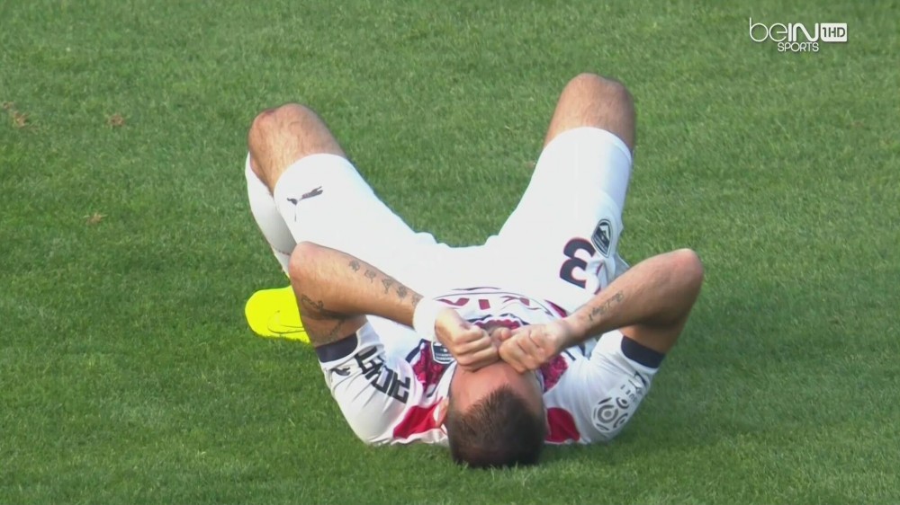 Déception fin de match Contento EAG BIS