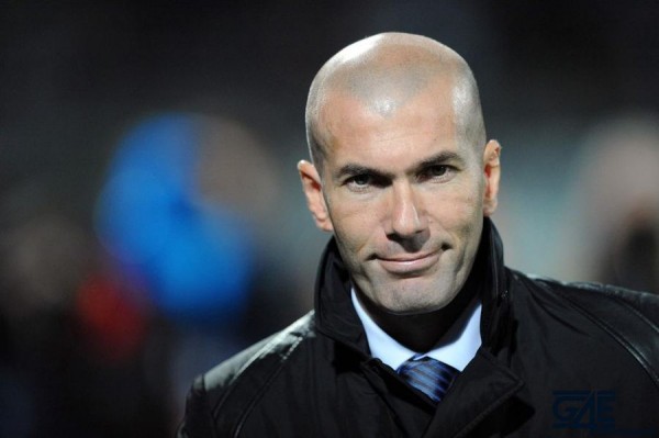 Zinedine Zidane iconsport_jpt_021111