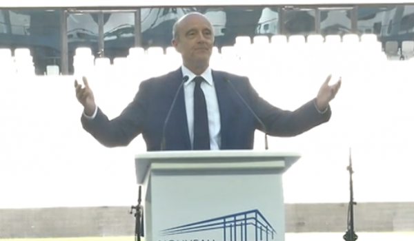 Alain Juppé Nouveau Stade