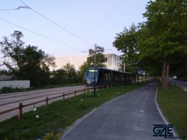 Nouveau stade Bordeaux tramway