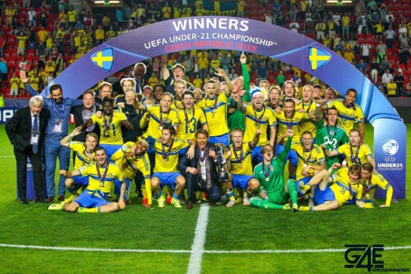 Hakan Ericson / joie equipe Suede - 30.06.2015 - Portugal / Suede - Finale du Championnat d'Europe U21 Photo : Zemanek / Bpi / Icon Sport *** Local Caption ***