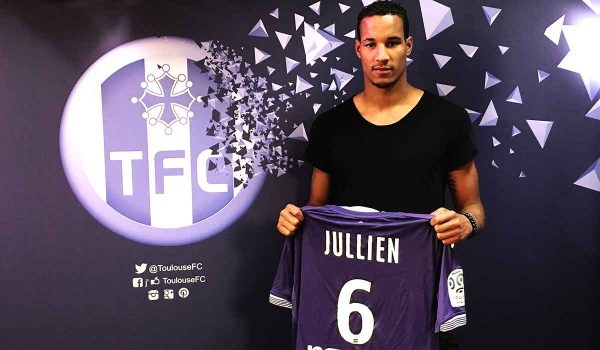 2048x1536-fit_christopher-jullien-vient-signer-4-ans-tfc