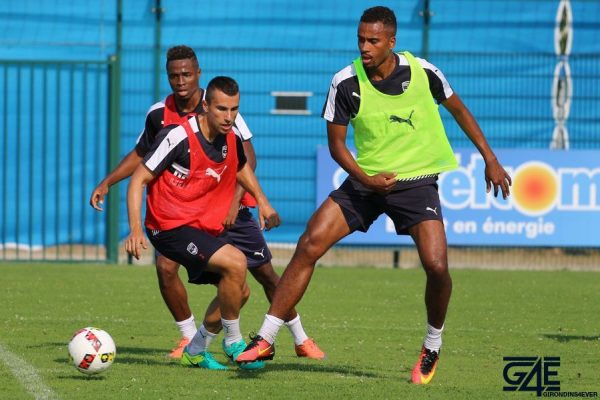 Isaac Kiese Thelin, Milan Gajic et François Kamano