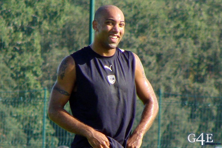 Stéphane Dalmat entrainement souriant Bordeaux
