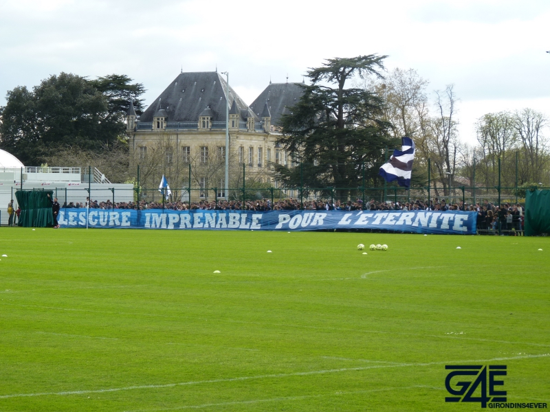 banderole OM lescure