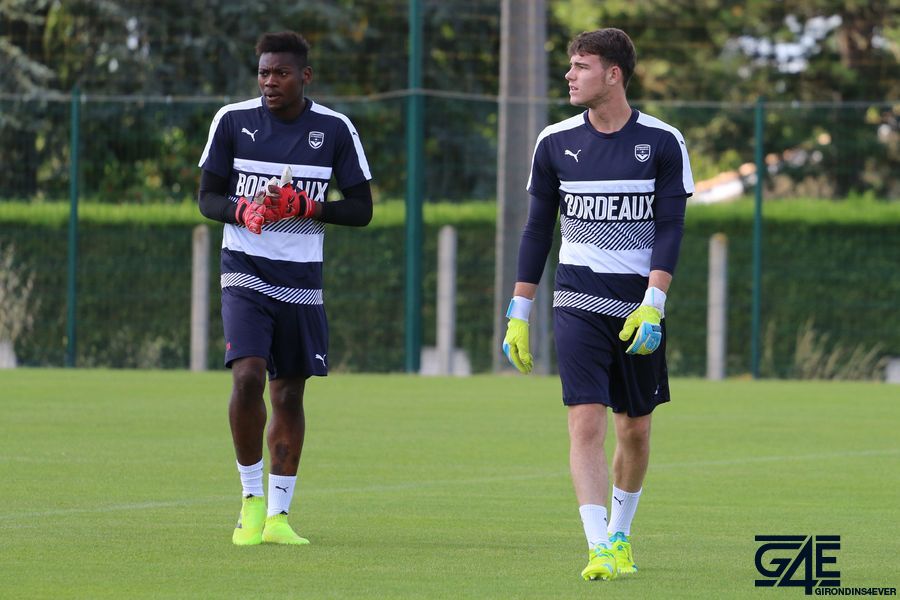 Over Mandanda et Gaetan Poussin