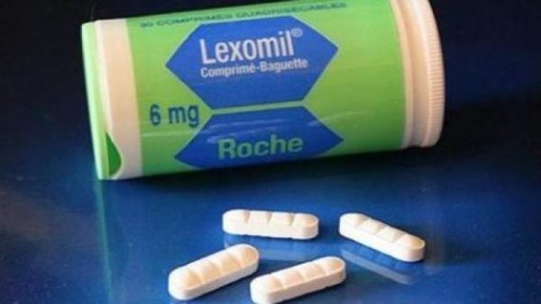 le-medecin-stagiaire-prescrit-14-lexomil-par-jour