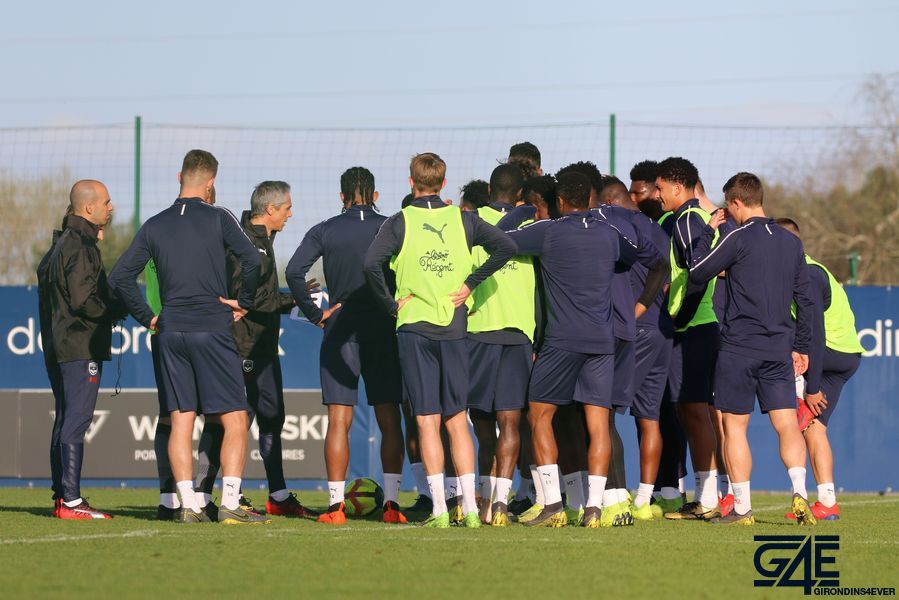 groupe et Paulo Sousa