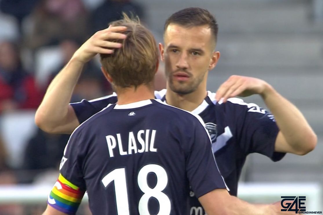 Jaroslav Plasil et Vukasin Jovanovic