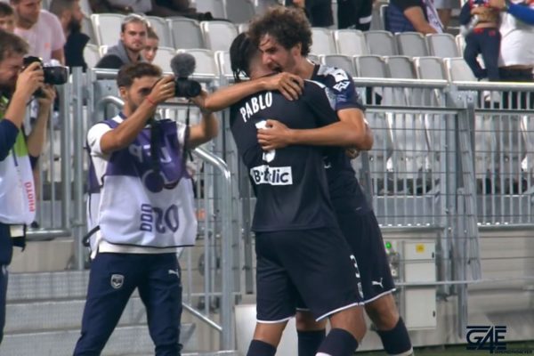 Yacine Adli, Pablo Castro