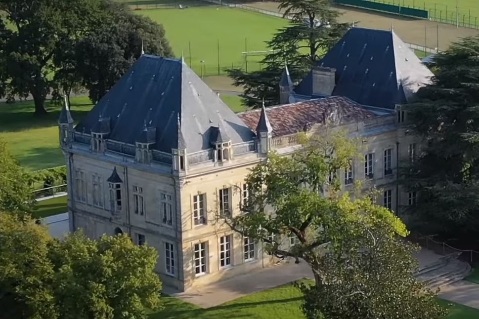 chateau haillan