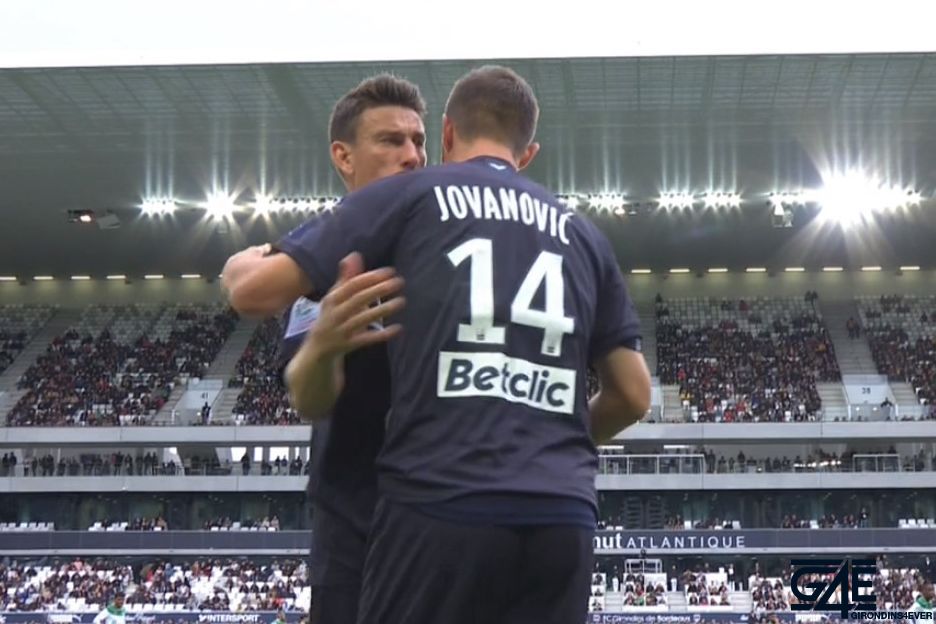 Laurent Koscielny et Vukasin Jovanovic