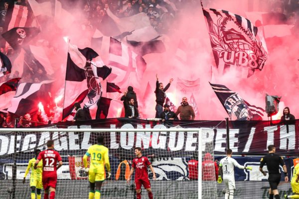 longuepee virage sud supporters démission