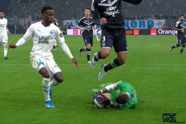 Bouna Sarr, Benoit Costil